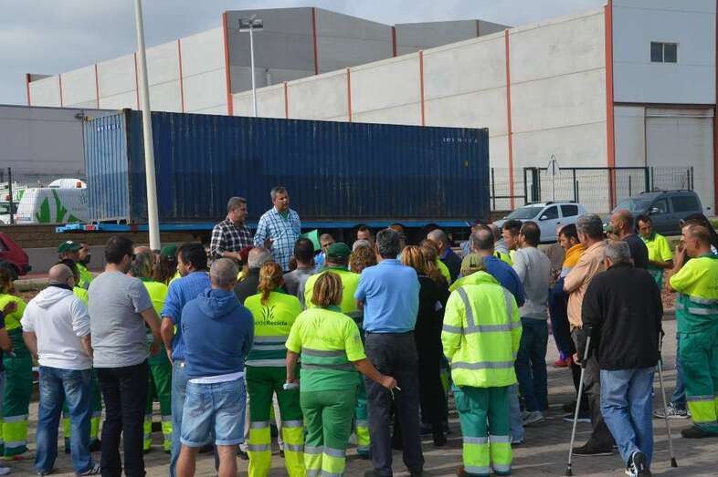 Imagen de archivo de una asamblea de trabajadores del servicio de recogida de basura (Foto TA)